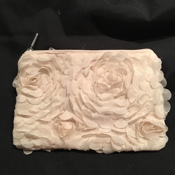 🛍4 makeup bags 🛍Victoria secret sequin, elle - Picture 7 of 7